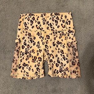 Fabletics PowerHold Leopard Print Women's Shorts with Pockets